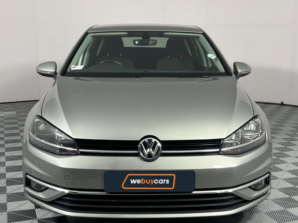 2017-Volkswagen-Golf-VII-14-TSI-Comfortline-Auto image:14