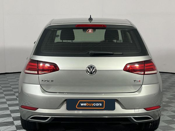 2017-Volkswagen-Golf-VII-14-TSI-Comfortline-Auto image:17