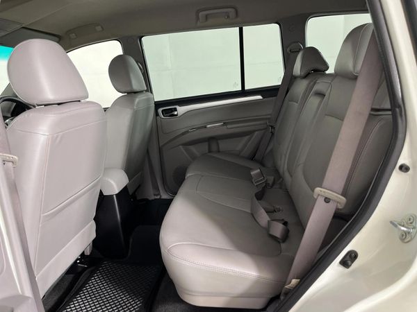 2009-Mitsubishi-Pajero-Sport-32-DI-D-GLS-Auto image:3