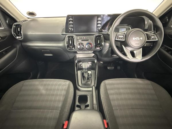 2023-Kia-Sonet-15-LX-CVT image:1