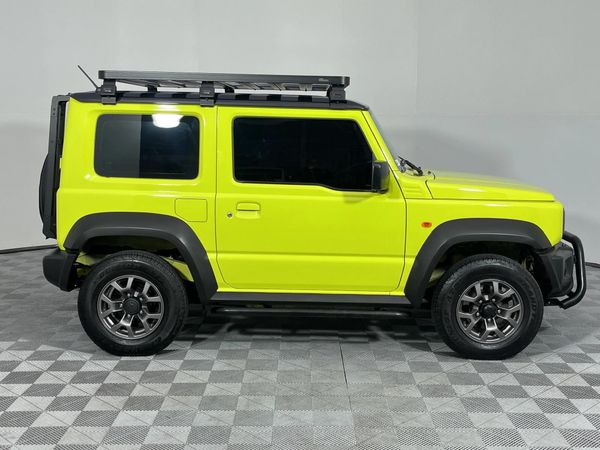 2023-Suzuki-Jimny-15-GLX-Auto image:12
