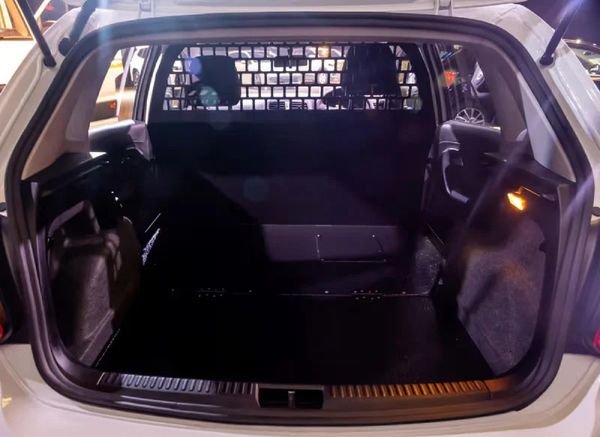 2026-Volkswagen-Polo-Vivo-14-Xpress-Panel-Van image:1