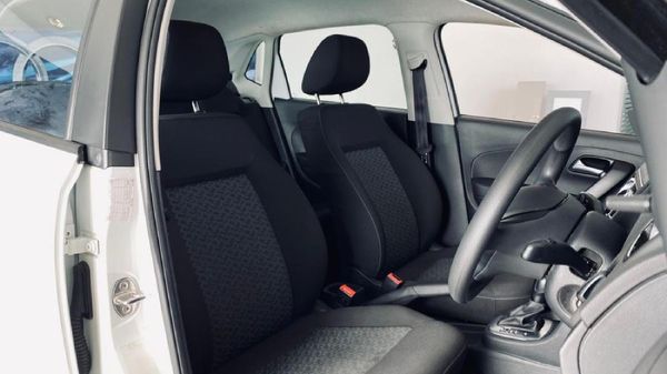 2025-Volkswagen-Polo-Vivo-16-Life image:4