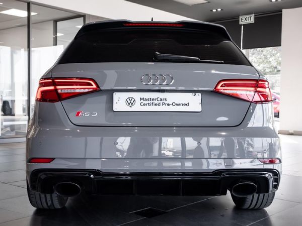 2021-Audi-RS3-Sportback-quattro image:10