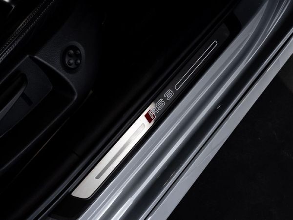 2021-Audi-RS3-Sportback-quattro image:23