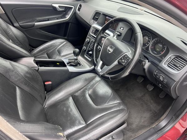 2013-Volvo-S60-T3-Elite image:14