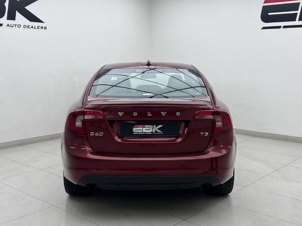 2013-Volvo-S60-T3-Elite image:4