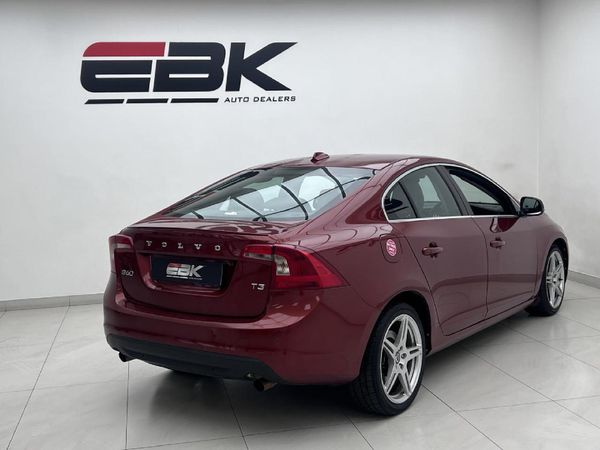 2013-Volvo-S60-T3-Elite image:5