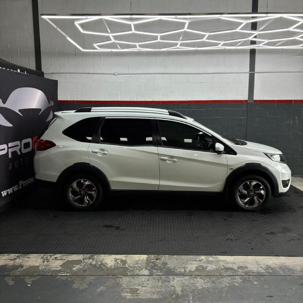 2021-Honda-BR-V-15-Comfort-Auto image:2