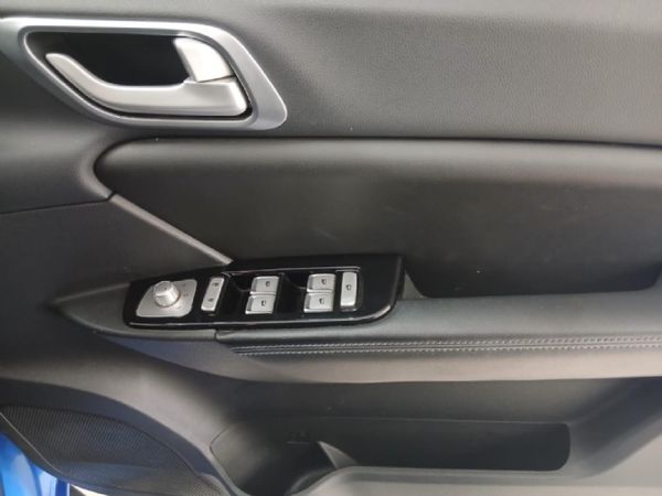 2024-Foton-Tunland-20T-G7-Elite-Double-Cab-Auto image:15