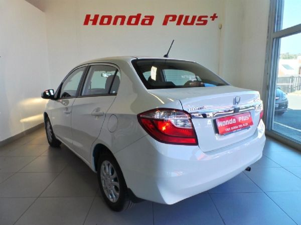 2016-Honda-Brio-12-Comfort image:4