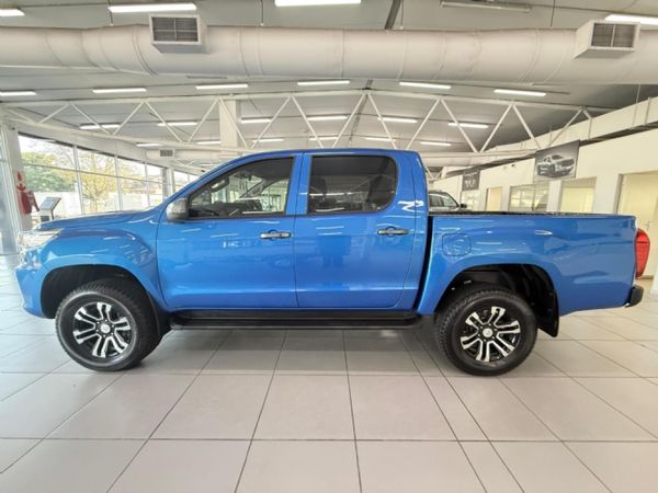 2026-Foton-Tunland-20T-G7-Luxury-Double-Cab-Auto image:8