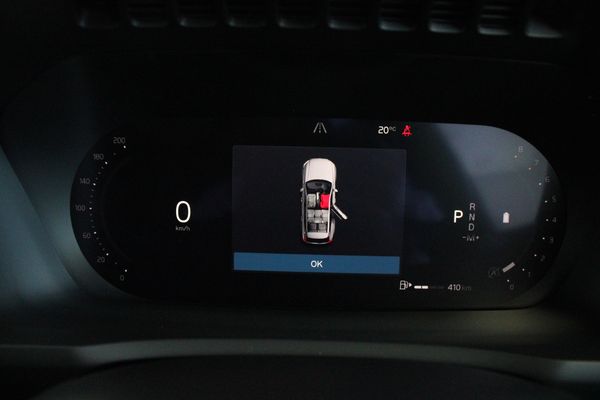 2026-Volvo-XC90-B5-AWD-Ultra-Dark image:20