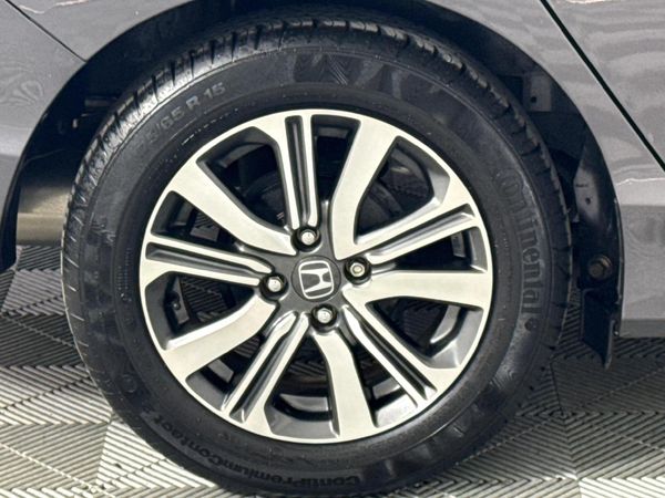 2019-Honda-Ballade-15-Elegance-Auto image:7