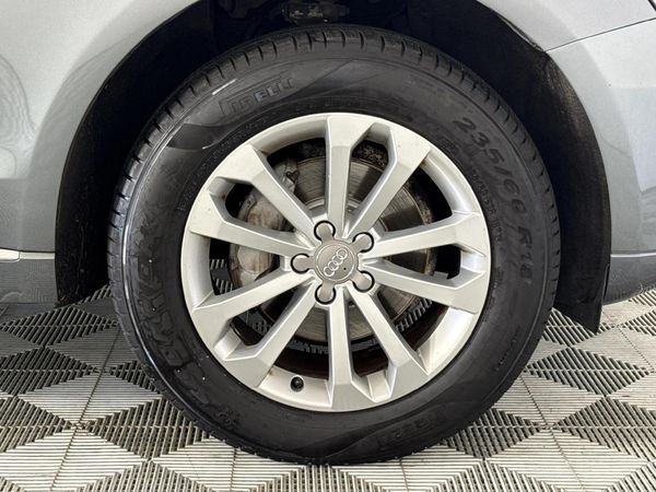 2017-Audi-Q5-20-TDI-quattro-S-Auto image:5