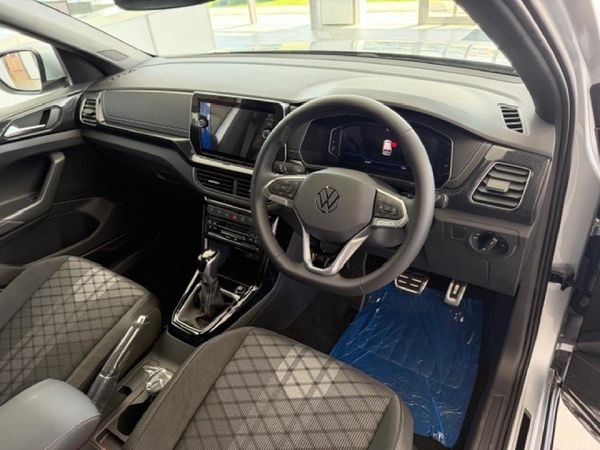 2026-Volkswagen-T-Cross-10-TSI-R-Line-Auto image:2