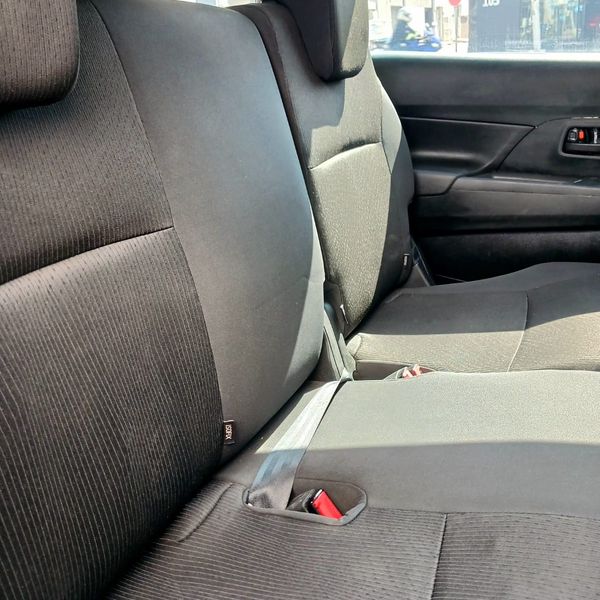 2023-Suzuki-Ertiga-15-GL image:10