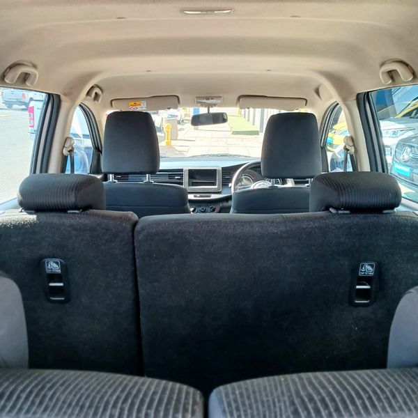 2023-Suzuki-Ertiga-15-GL image:13
