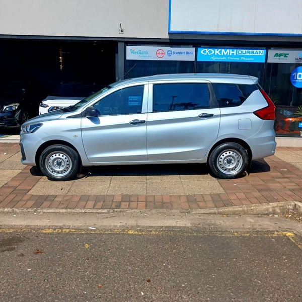 2023-Suzuki-Ertiga-15-GL image:3