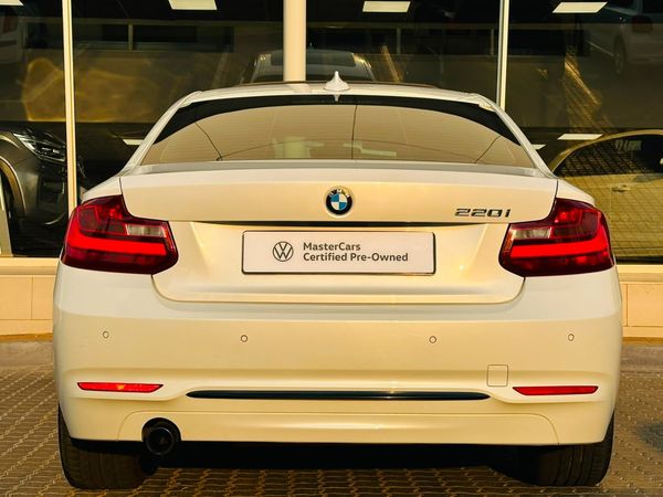 2015-BMW-2-Series-220i-Luxury-Line-Auto image:11