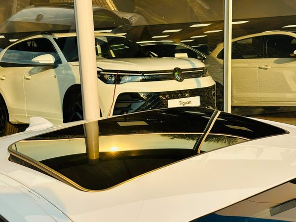 2015-BMW-2-Series-220i-Luxury-Line-Auto image:16
