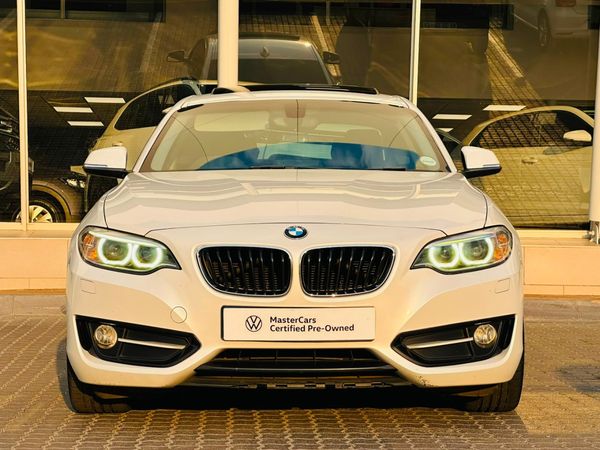 2015-BMW-2-Series-220i-Luxury-Line-Auto image:1