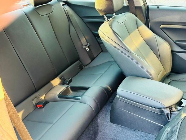 2015-BMW-2-Series-220i-Luxury-Line-Auto image:21