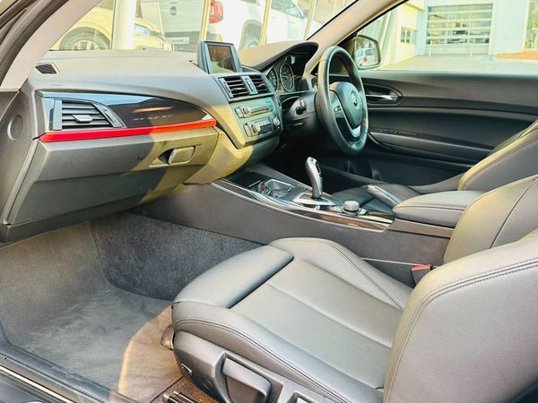 2015-BMW-2-Series-220i-Luxury-Line-Auto image:25