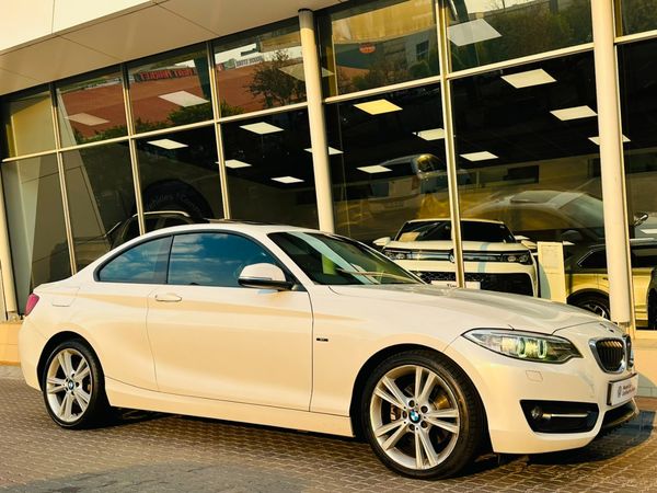 2015-BMW-2-Series-220i-Luxury-Line-Auto image:3