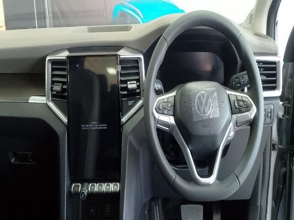 2025-Volkswagen-Amarok-20-BiTDI-154kW-4Motion-Style-Double-Cab image:8