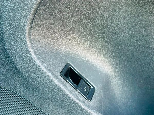 2019-Volkswagen-Jetta-GP-20-TDI-Highline-Auto image:27