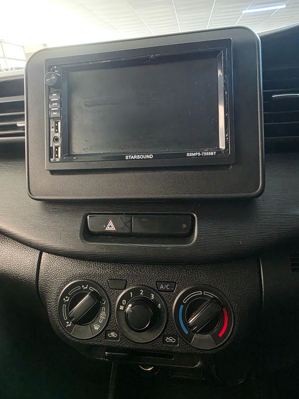 2023-Suzuki-Ertiga-15-GA image:8