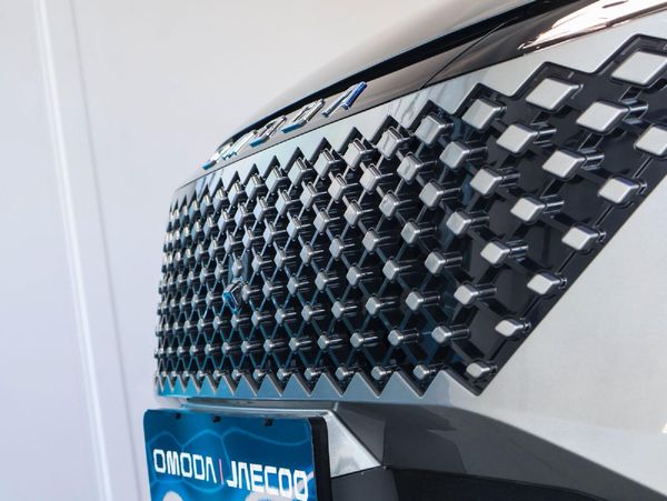 2026-Omoda-C5-15T-Style-X image:2
