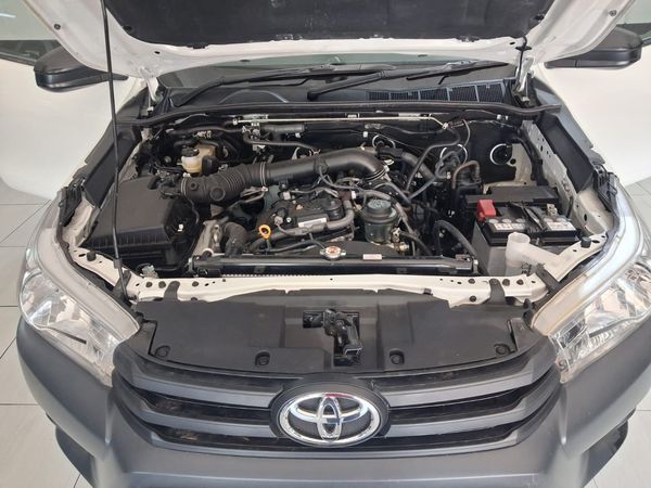 2025-Toyota-Hilux-20-VVTi-Single-Cab image:4