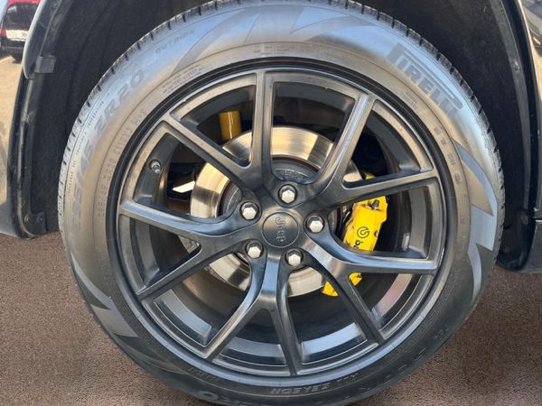 2021-Jeep-Grand-Cherokee-62-SC-Trackhawk image:15