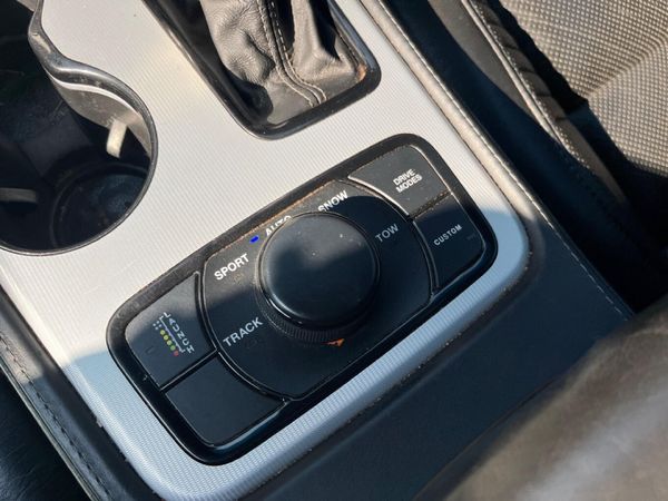 2021-Jeep-Grand-Cherokee-62-SC-Trackhawk image:20