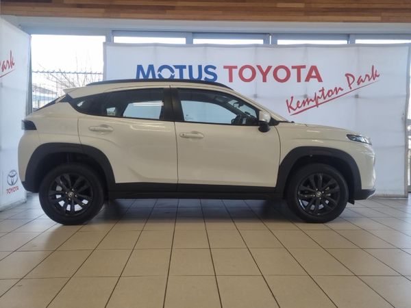 2025-Toyota-Starlet-Cross-15XS-Auto image:2