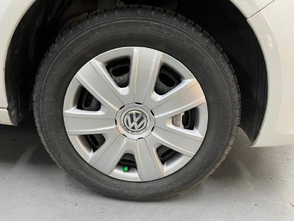 2017-Volkswagen-Polo-Vivo-GP-14-Trendline image:4