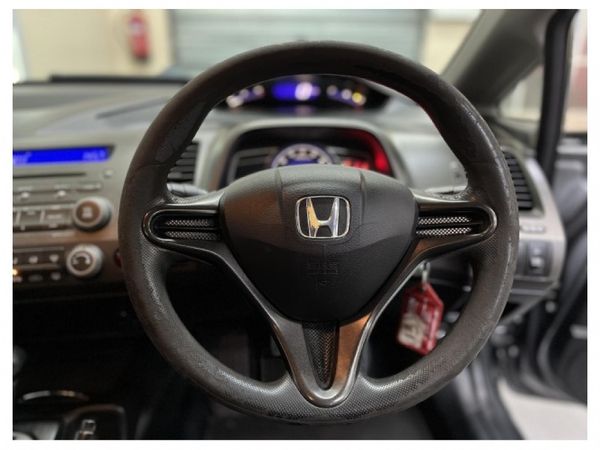 2010-Honda-Civic-18-LXi-Sedan-Auto image:10