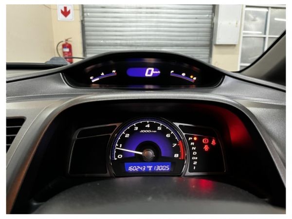 2010-Honda-Civic-18-LXi-Sedan-Auto image:11