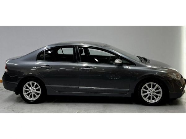 2010-Honda-Civic-18-LXi-Sedan-Auto image:18
