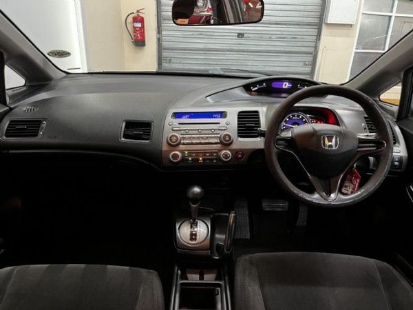 2010-Honda-Civic-18-LXi-Sedan-Auto image:34