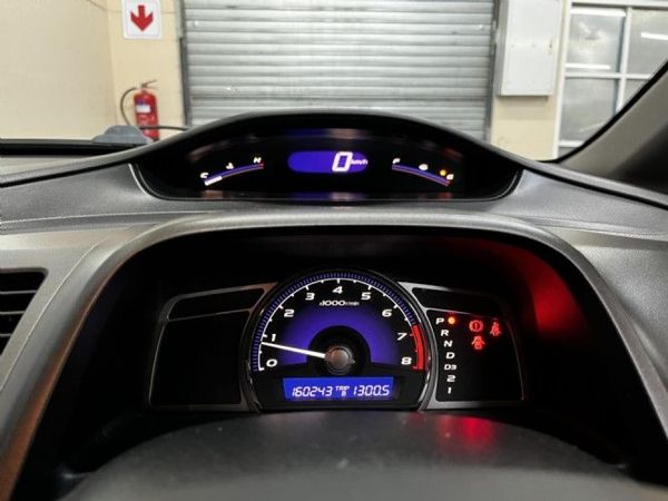 2010-Honda-Civic-18-LXi-Sedan-Auto image:38