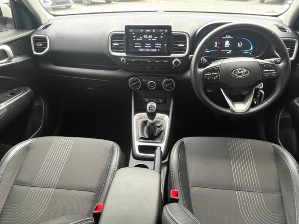 2024-Hyundai-Venue-10-TGDI-Fluid image:7