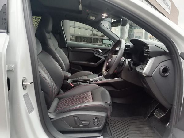 2024-Audi-S3-Sportback-quattro-Auto-228kW image:4