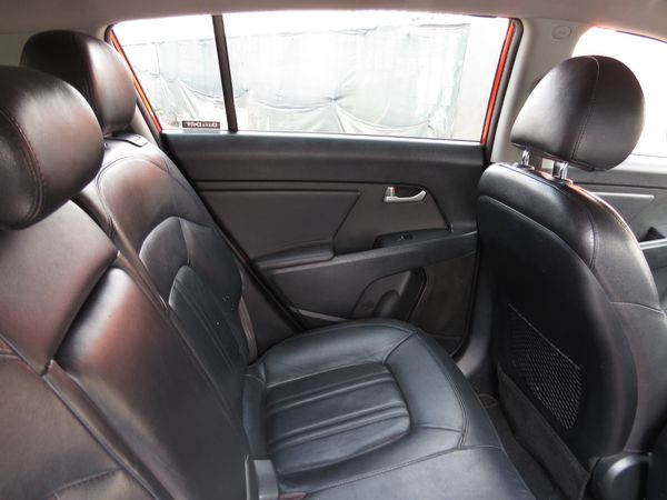 2012-Kia-Sportage-20-Auto image:13