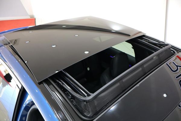 2022-Mercedes-Benz-C-Class-C200-Edition-6 image:8
