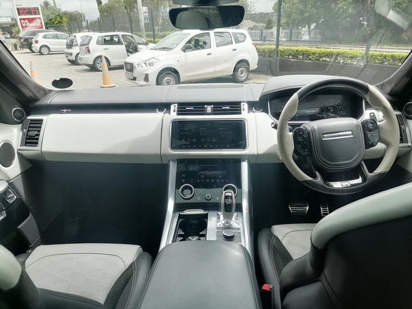 2021-Land-Rover-Range-Rover-Sport-50-V8-SVR-423kW image:9