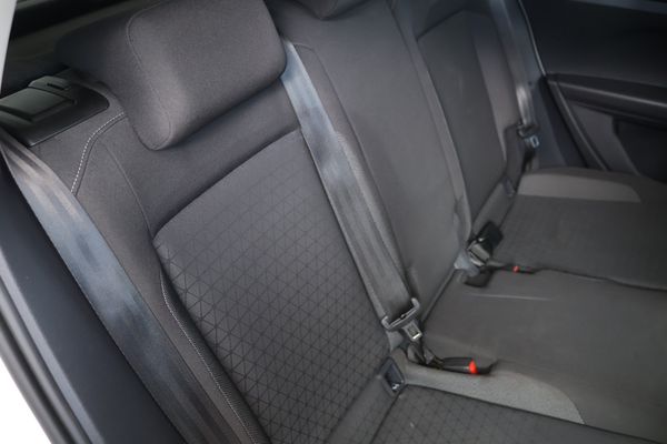 2023-Volkswagen-T-Cross-10-TSI-Comfortline image:10