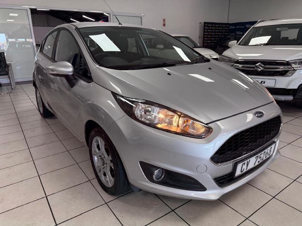 2016-Ford-Fiesta-10-EcoBoost-Trend-Auto-5-dr image:3